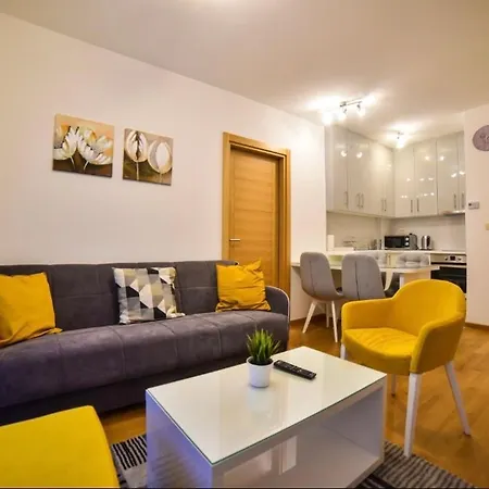 Lana Lux Apartment